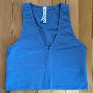 Athleta Blue V-Neck Ribbed Tank Top size M